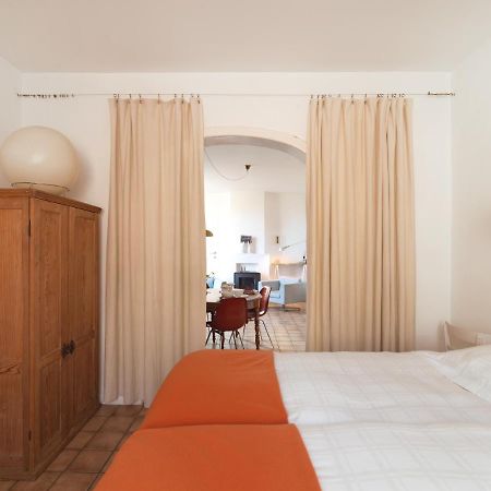 Charming Arty Studioflat, Overlooking The Domain Of A 17Th Century Chapel An Ideal Location For Business Travellers And Peace Seekers Tielrode Zewnętrze zdjęcie