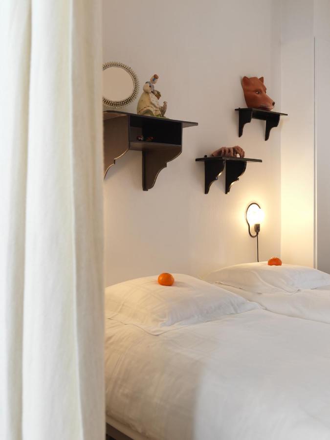 Charming Arty Studioflat, Overlooking The Domain Of A 17Th Century Chapel An Ideal Location For Business Travellers And Peace Seekers Tielrode Zewnętrze zdjęcie